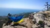 «Мне отвратителен триколор»: «Желтая лента» провела проукраинскую акцию в городах Крыма